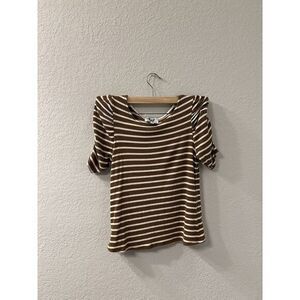 Who‎ what wear small White Mustard striped puff sleeve top